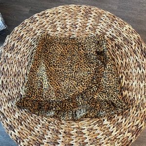 Vestique Cheetah Skirt